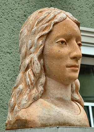 Charlotte von Lengefeld-Stele in Rudolstadt